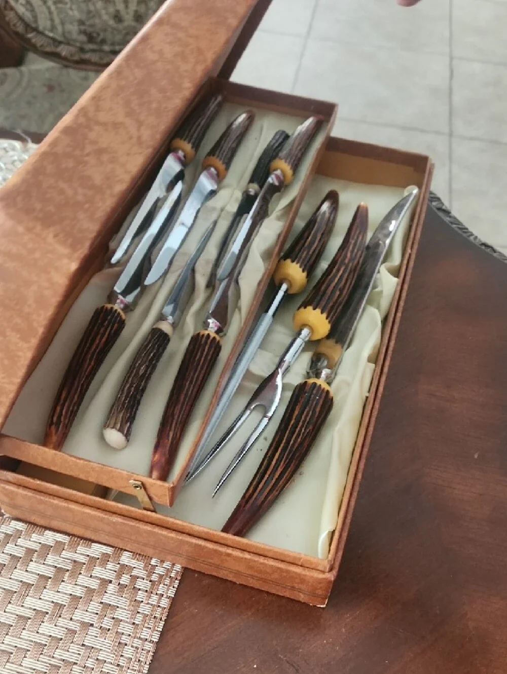 1950 vintage Crown Crest cutlery set from Sheffield, England,